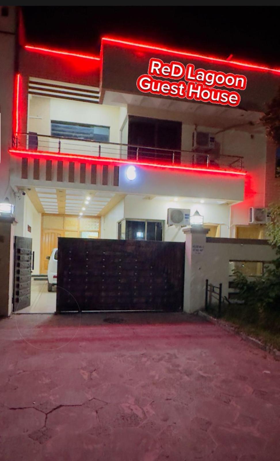 Red Lagoon Islamabad Eksteriør billede